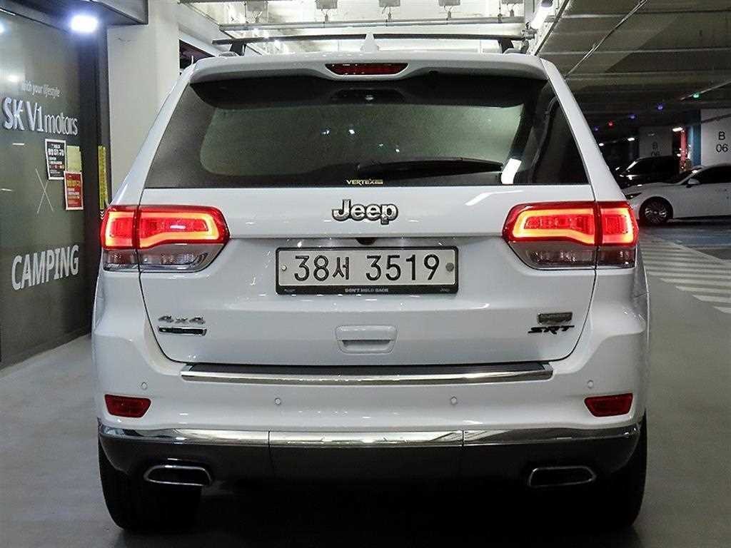 지프 체로키 그랜드 체로키 3.0 디젤 오버랜드 서밋 이미지 5