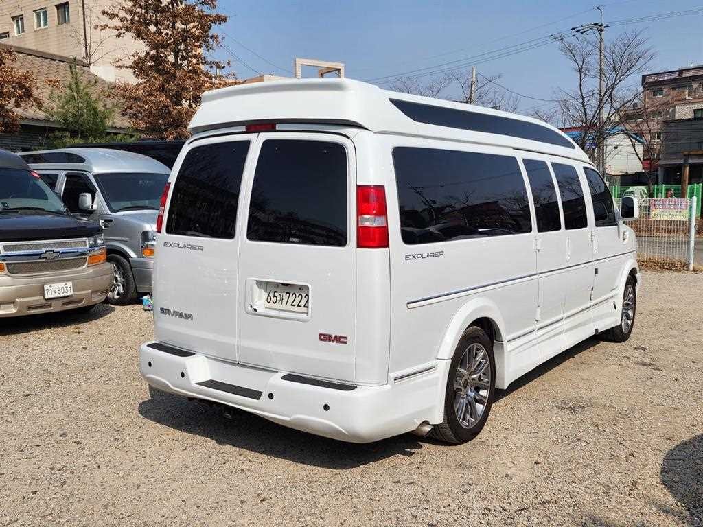 GMC 사바나 6.0 이미지 6