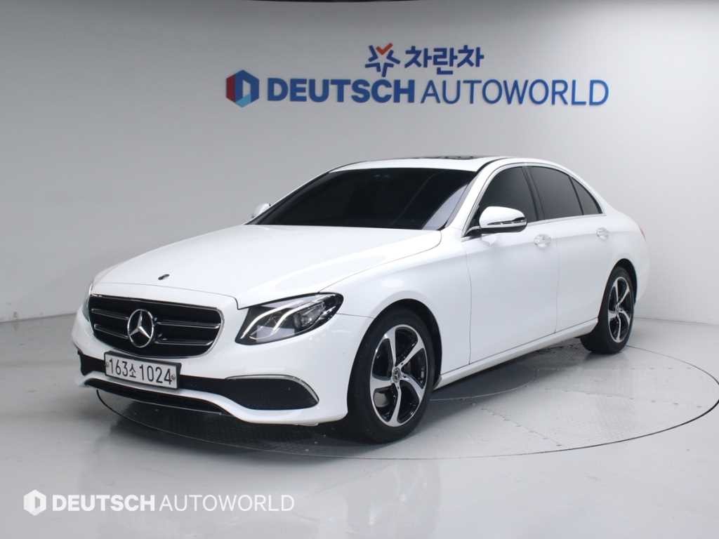벤츠 E 클래스 E-클래스 W213 E250 아방가르드 이미지 1
