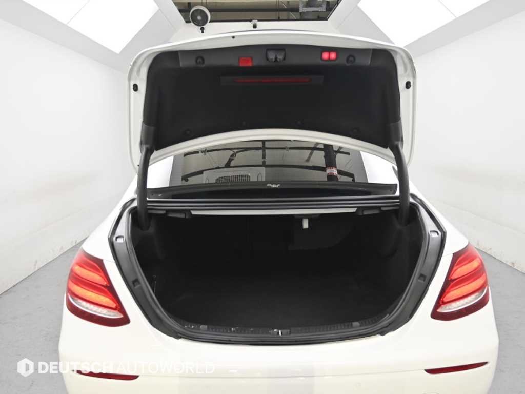 벤츠 E 클래스 E-클래스 W213 E250 아방가르드 이미지 19