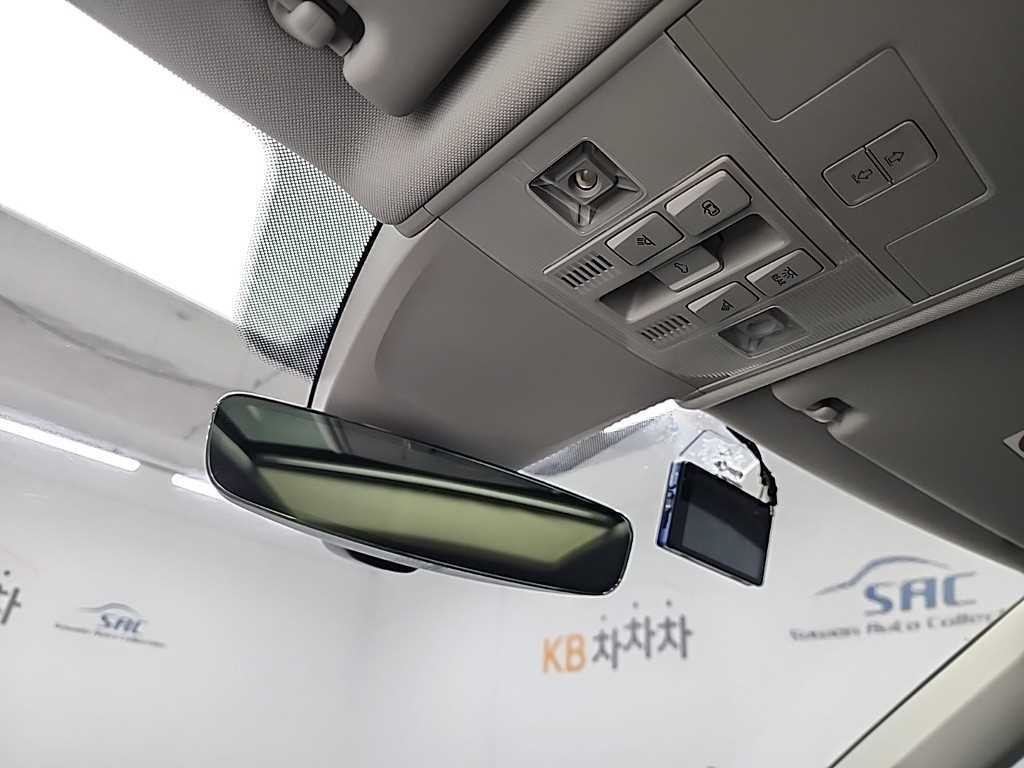 폭스바겐 티구안 티구안(2세대) 2.0 TDI 프레스티지 4모션 이미지 17