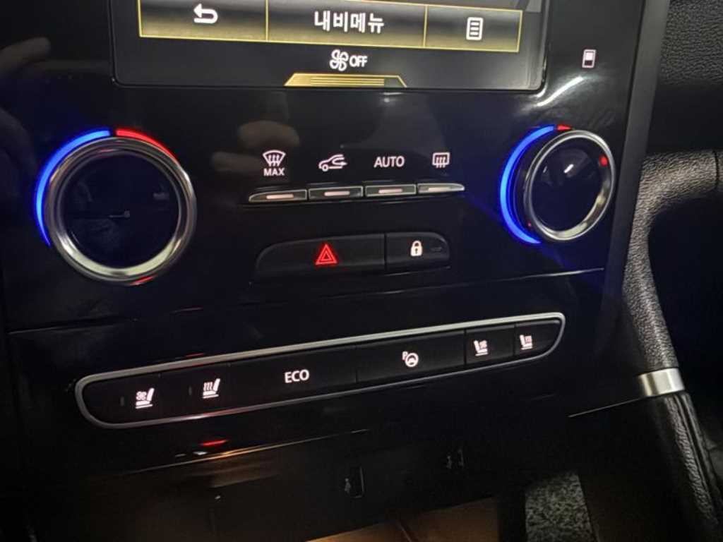 르노코리아(삼성) QM6 더뉴QM6 가솔린 2.0 GDe RE 시그니처 2WD 이미지 9