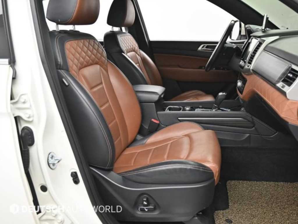 KG모빌리티(쌍용) 렉스턴 G4렉스턴 디젤 2.2 4WD 헤리티지 이미지 13