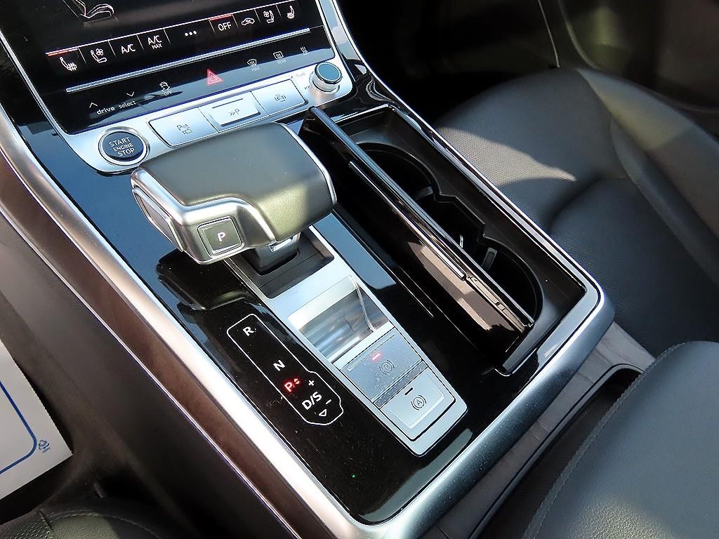 아우디 Q7 Q7 (4M) 45 TDI 콰트로 프리미엄 이미지 11