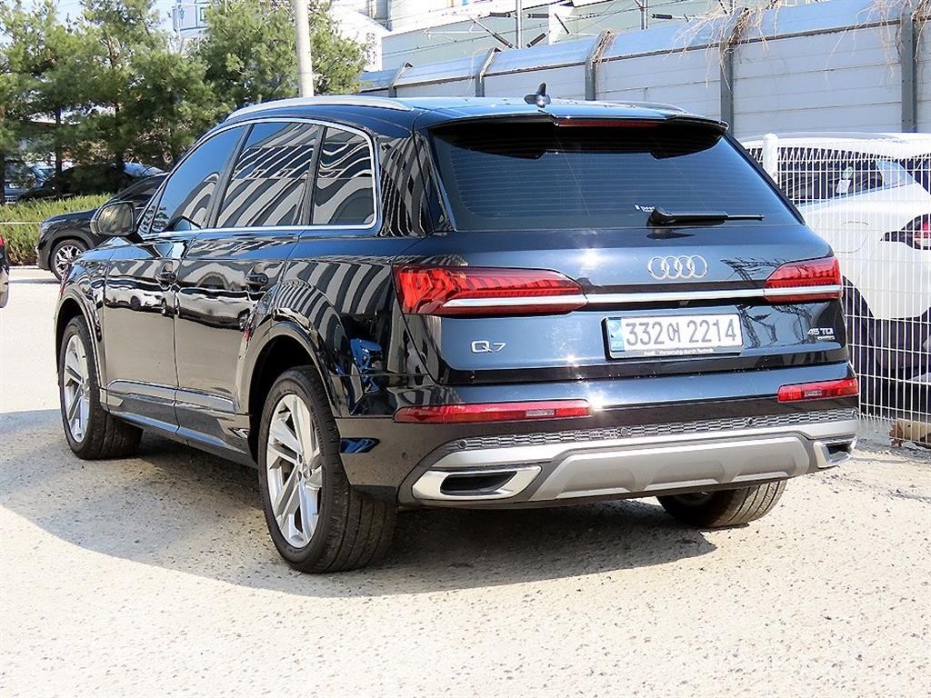아우디 Q7 Q7 (4M) 45 TDI 콰트로 프리미엄 이미지 3