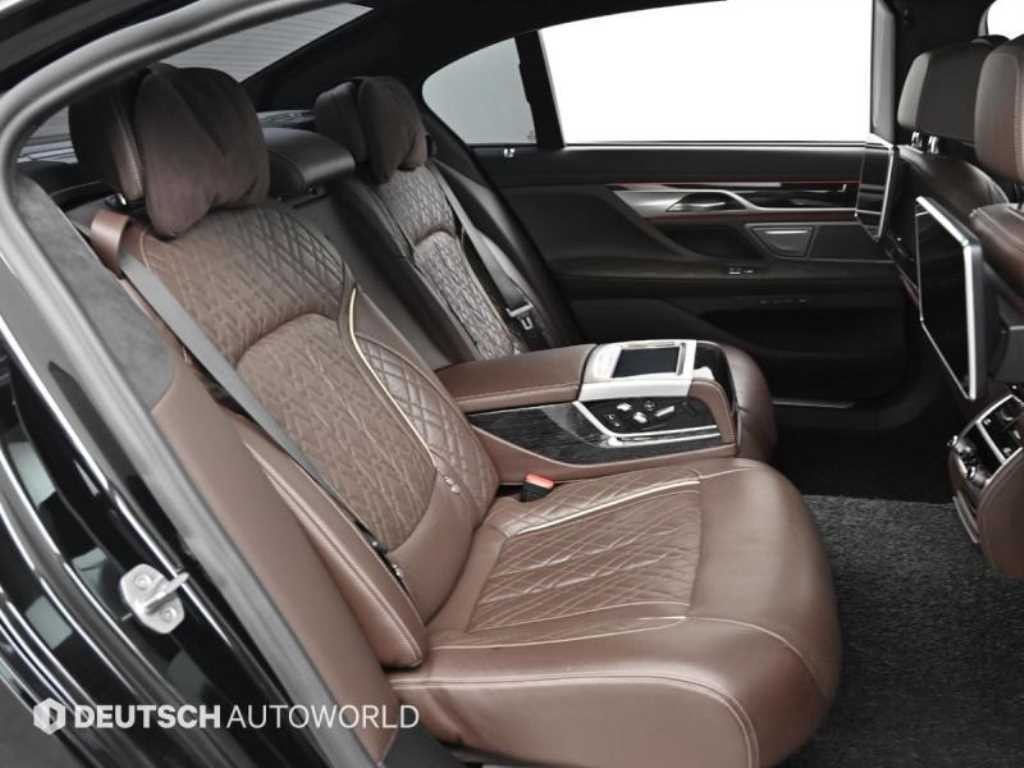 BMW 7시리즈 7시리즈 (G11) 740Li xDrive M SPORT 스포츠 이미지 12
