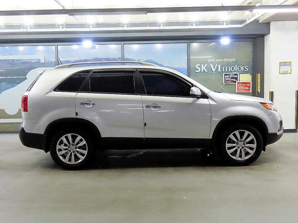 기아 쏘렌토 쏘렌토 R 디젤 2WD 2.0 TLX 최고급형 이미지 3