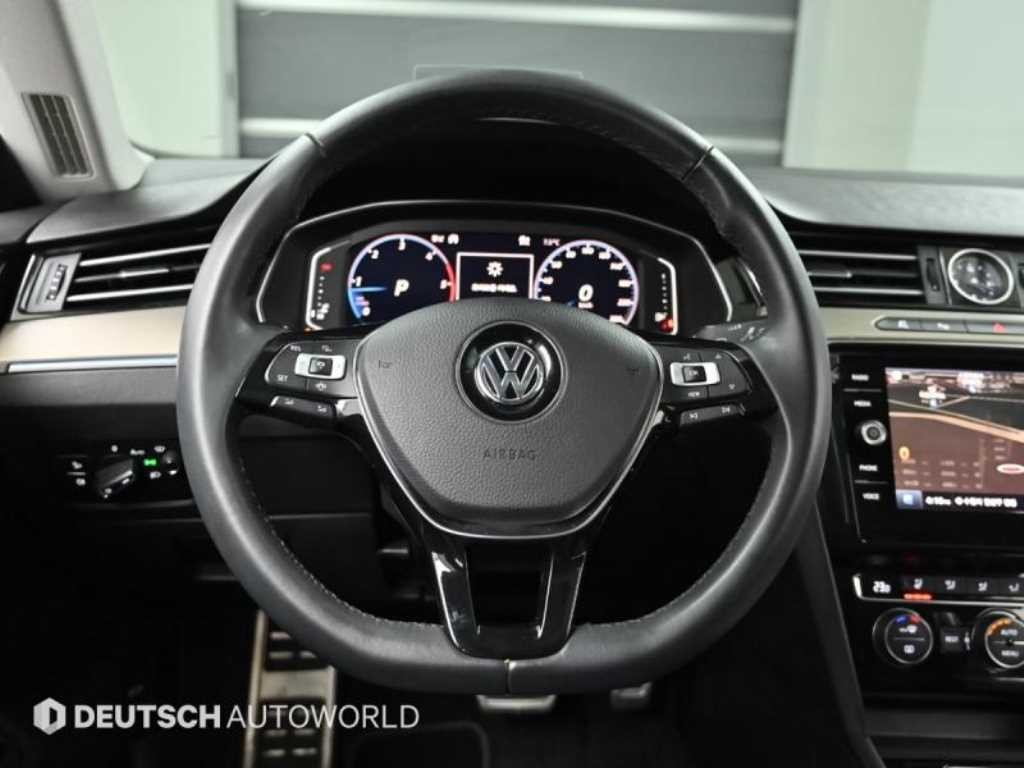 폭스바겐 아테온 2.0 TDI 엘레강스 프레스티지 4모션 이미지 13