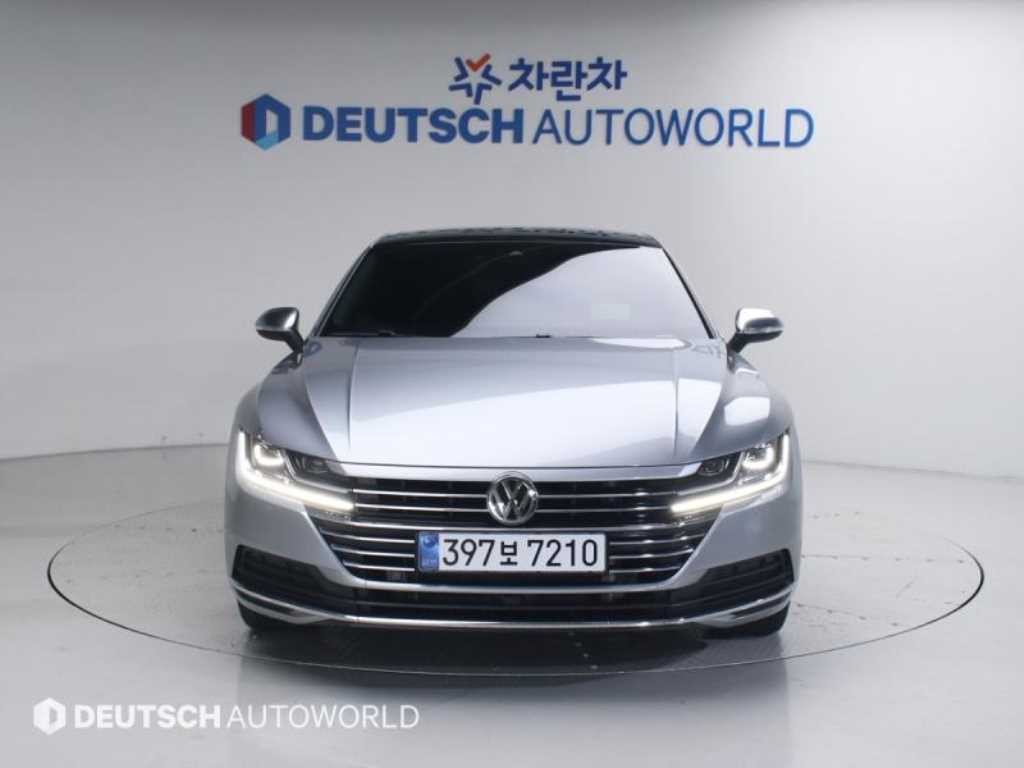 폭스바겐 아테온 2.0 TDI 엘레강스 프레스티지 4모션 이미지 3