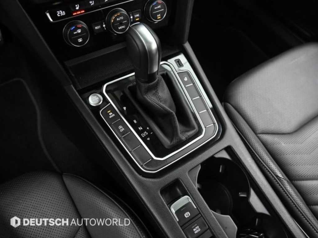 폭스바겐 아테온 2.0 TDI 엘레강스 프레스티지 4모션 이미지 9