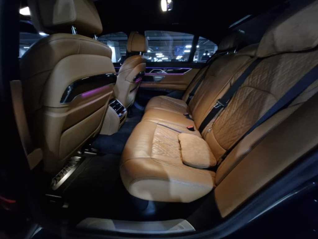 BMW 7시리즈 7시리즈 (G11) 730d xDrive 디자인 퓨어 엑설런스 이미지 7