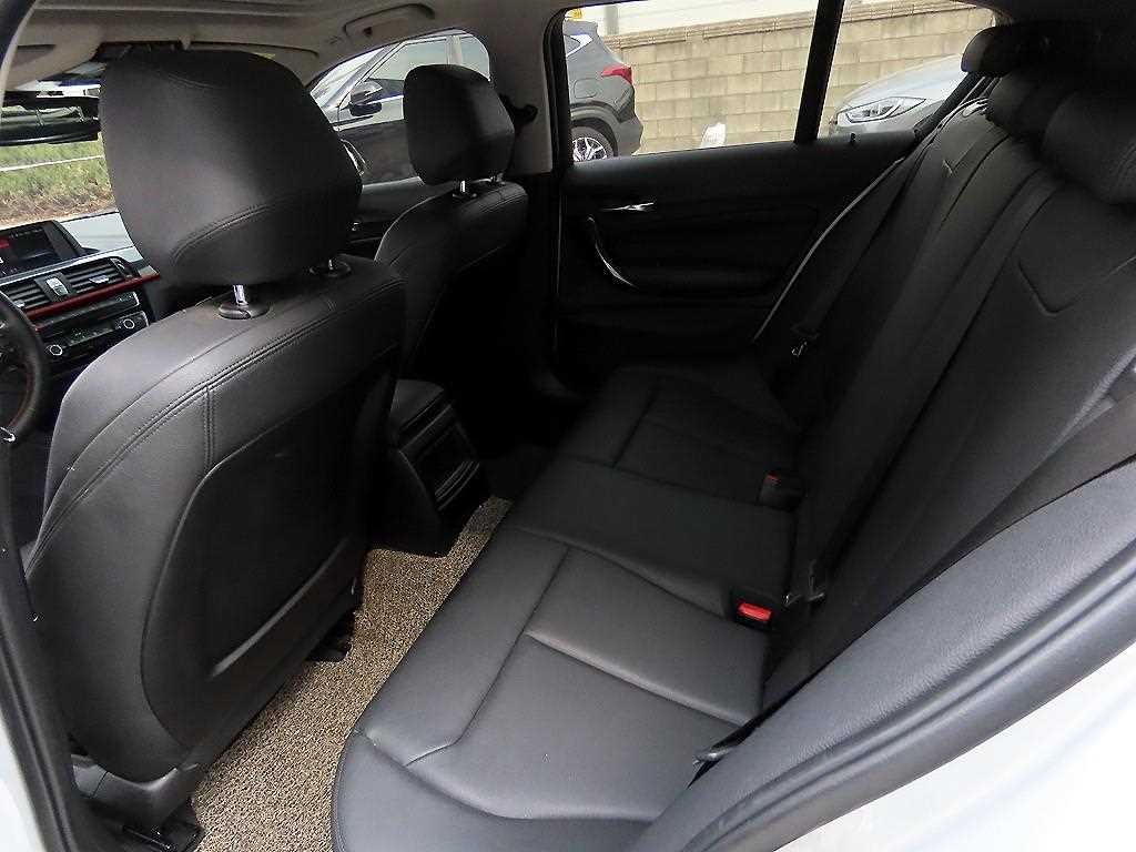 BMW 1시리즈 1시리즈 (F20) 118d 스포츠 이미지 6