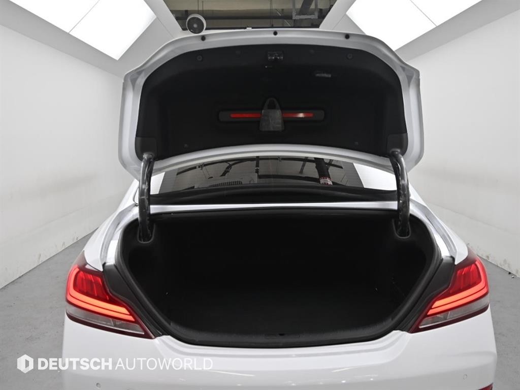 제네시스 G70 3.3T 스포츠 AWD 어드밴스드 이미지 19