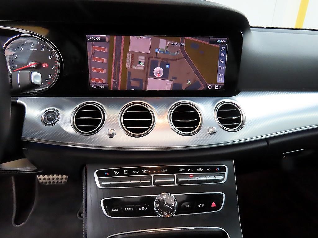 벤츠 E 클래스 E-클래스 W213 E250 아방가르드 이미지 14