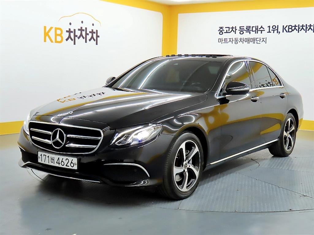벤츠 E 클래스 E-클래스 W213 E250 아방가르드 이미지 2