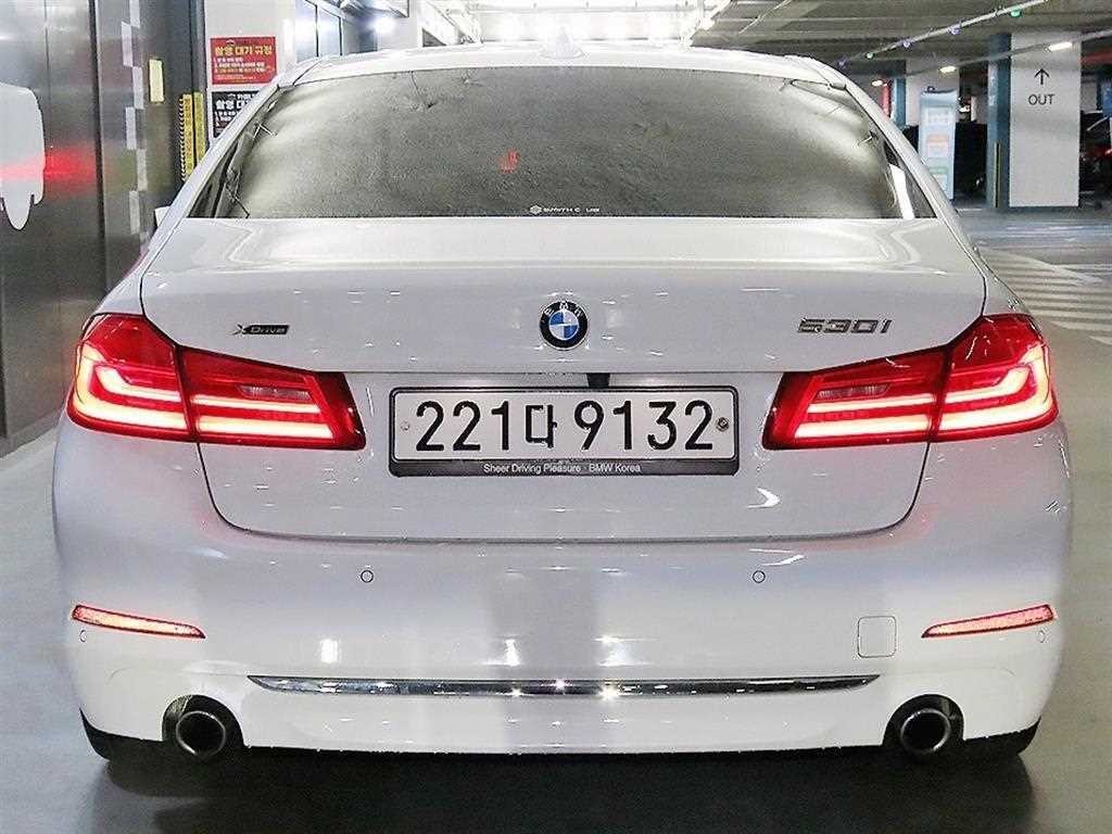 BMW 5시리즈 5시리즈 (G30) 530i xDrive 럭셔리 플러스 이미지 5