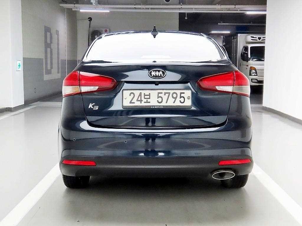 기아 K3 더뉴 K3 1.6 GDI 트렌디 스타일 이미지 3