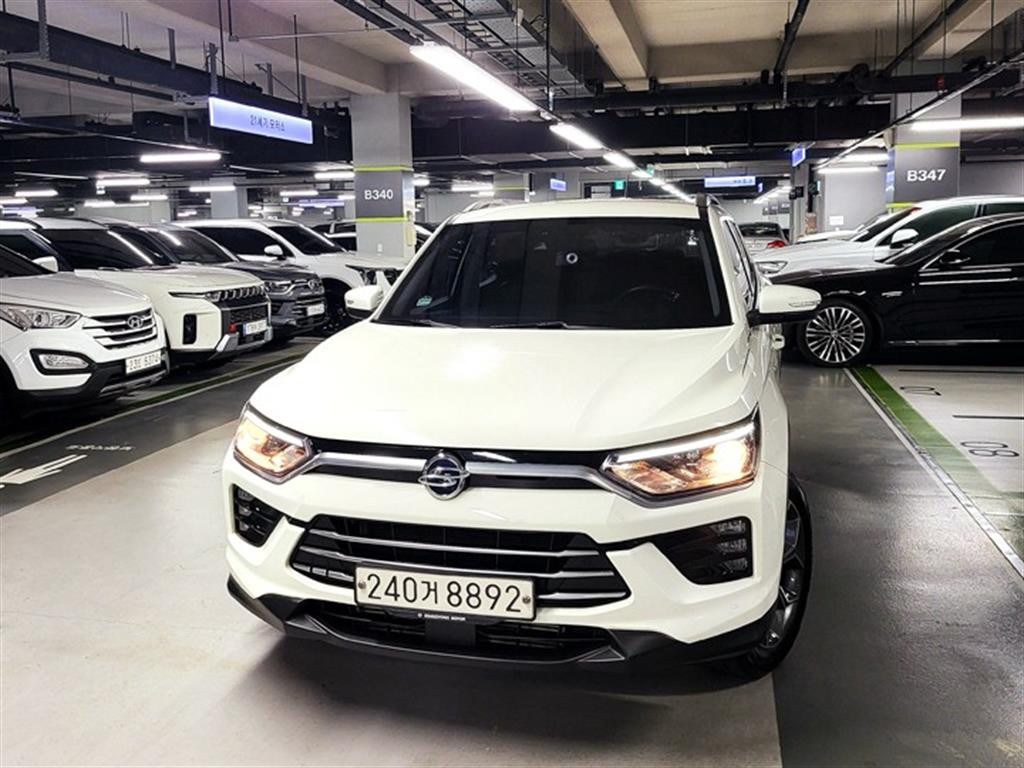 KG모빌리티(쌍용) 코란도 뷰티풀코란도 2WD 가솔린 1.5 C5 플러스 이미지 2