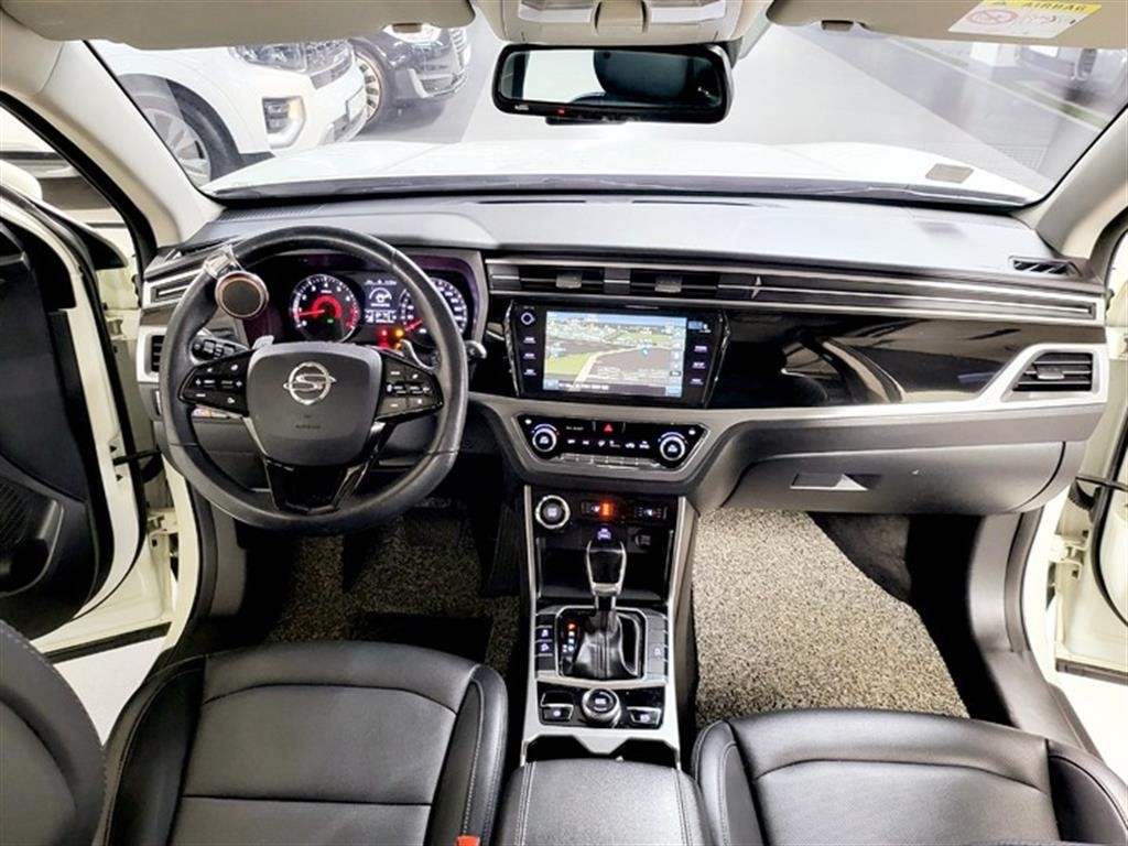 KG모빌리티(쌍용) 코란도 뷰티풀코란도 2WD 가솔린 1.5 C5 플러스 이미지 8