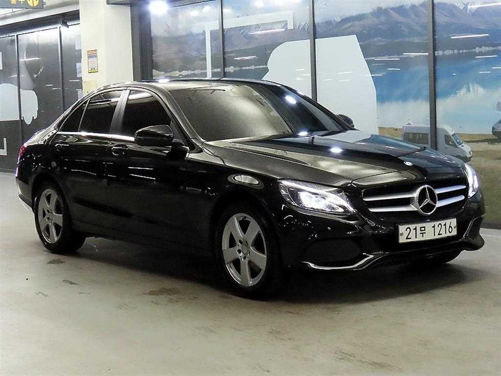벤츠 C 클래스 C클래스 W205 C200 이미지 1