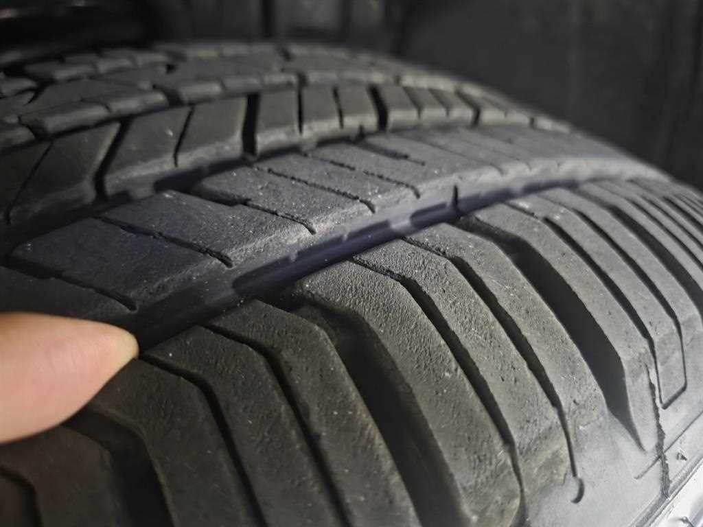 KG모빌리티(쌍용) 코란도 더뉴코란도스포츠 CX5(2WD) 패션 이미지 13