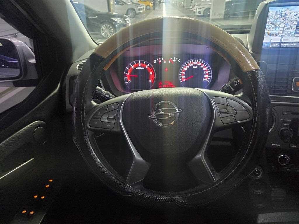 KG모빌리티(쌍용) 코란도 더뉴코란도스포츠 CX5(2WD) 패션 이미지 15