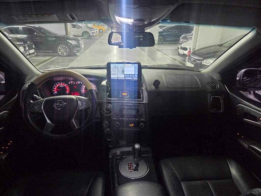 KG모빌리티(쌍용) 코란도 더뉴코란도스포츠 CX5(2WD) 패션 이미지 5