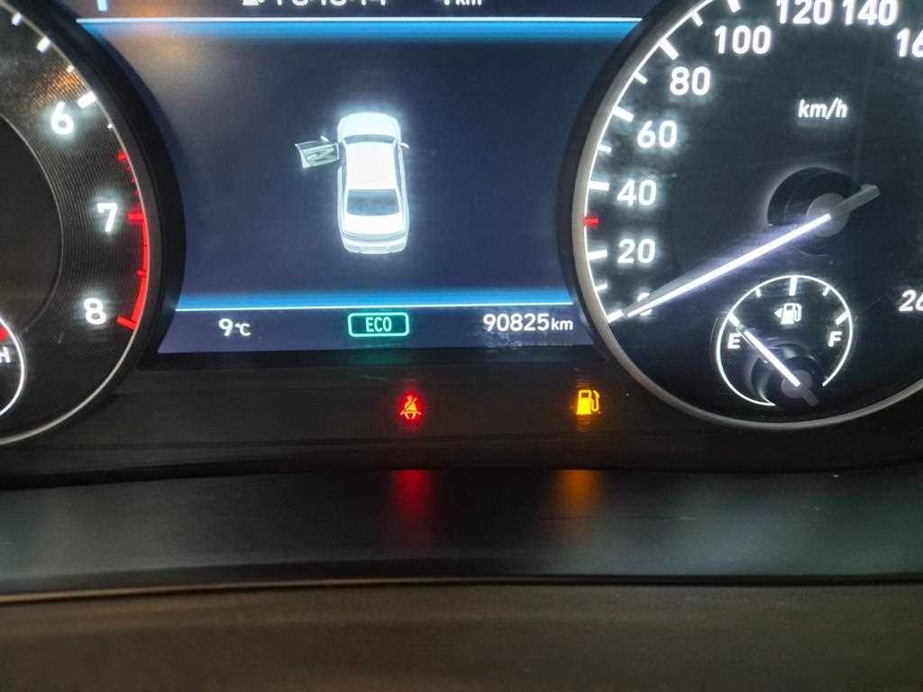 제네시스 G90 3.8 GDI AWD 프리미엄 럭셔리 이미지 13