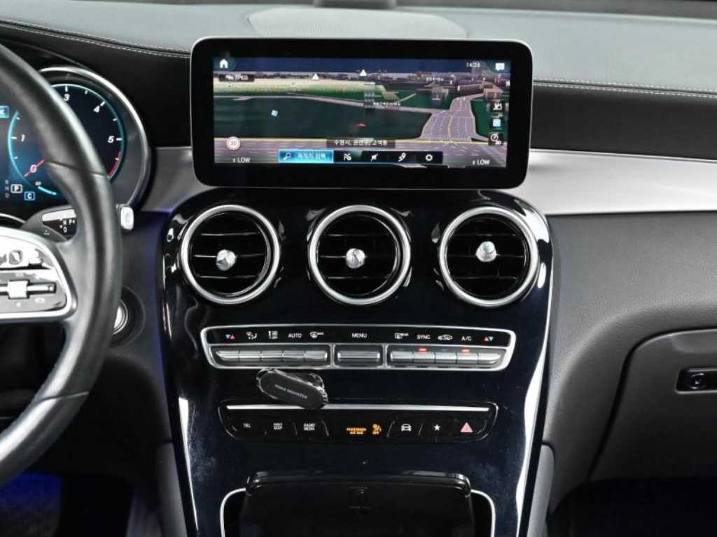 벤츠 GLC 클래스 GLC클래스 X253 GLC 220 d 4MATIC 이미지 14