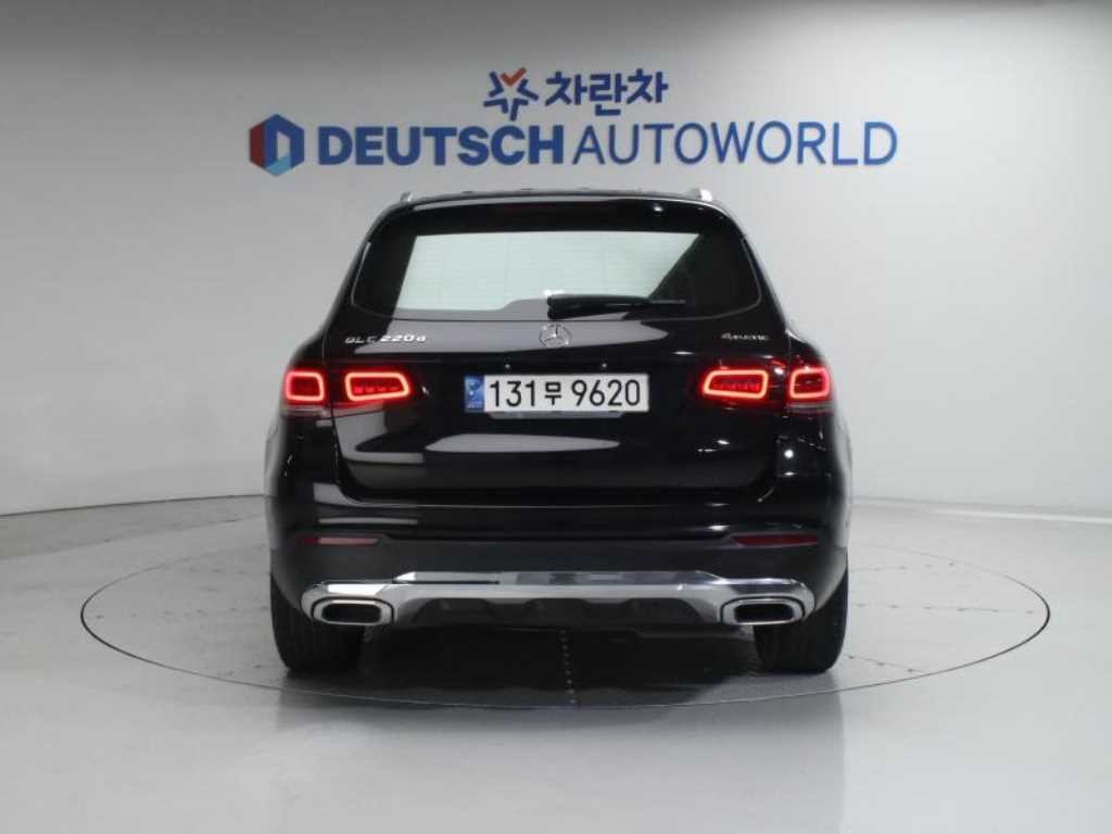 벤츠 GLC 클래스 GLC클래스 X253 GLC 220 d 4MATIC 이미지 4
