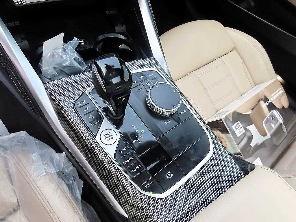 BMW 4시리즈 4시리즈 (G22) 420d 쿠페 M 스포츠 이미지 11