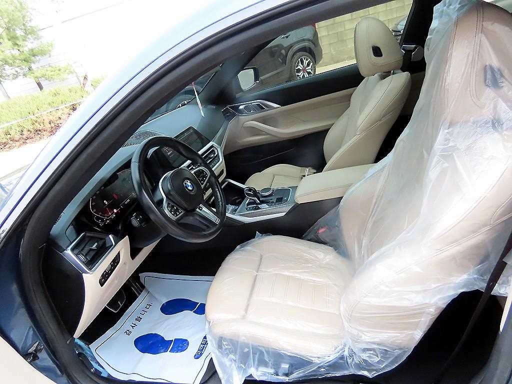 BMW 4시리즈 4시리즈 (G22) 420d 쿠페 M 스포츠 이미지 5