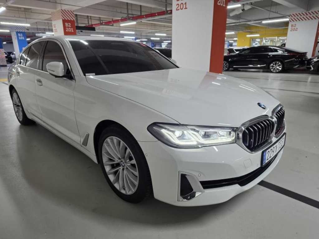 BMW 5시리즈 5시리즈 (G30) 530i 럭셔리 이미지 1