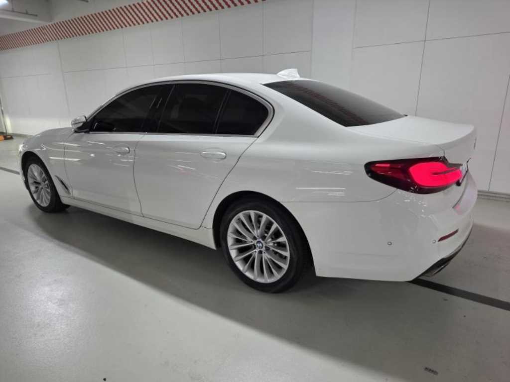 BMW 5시리즈 5시리즈 (G30) 530i 럭셔리 이미지 4
