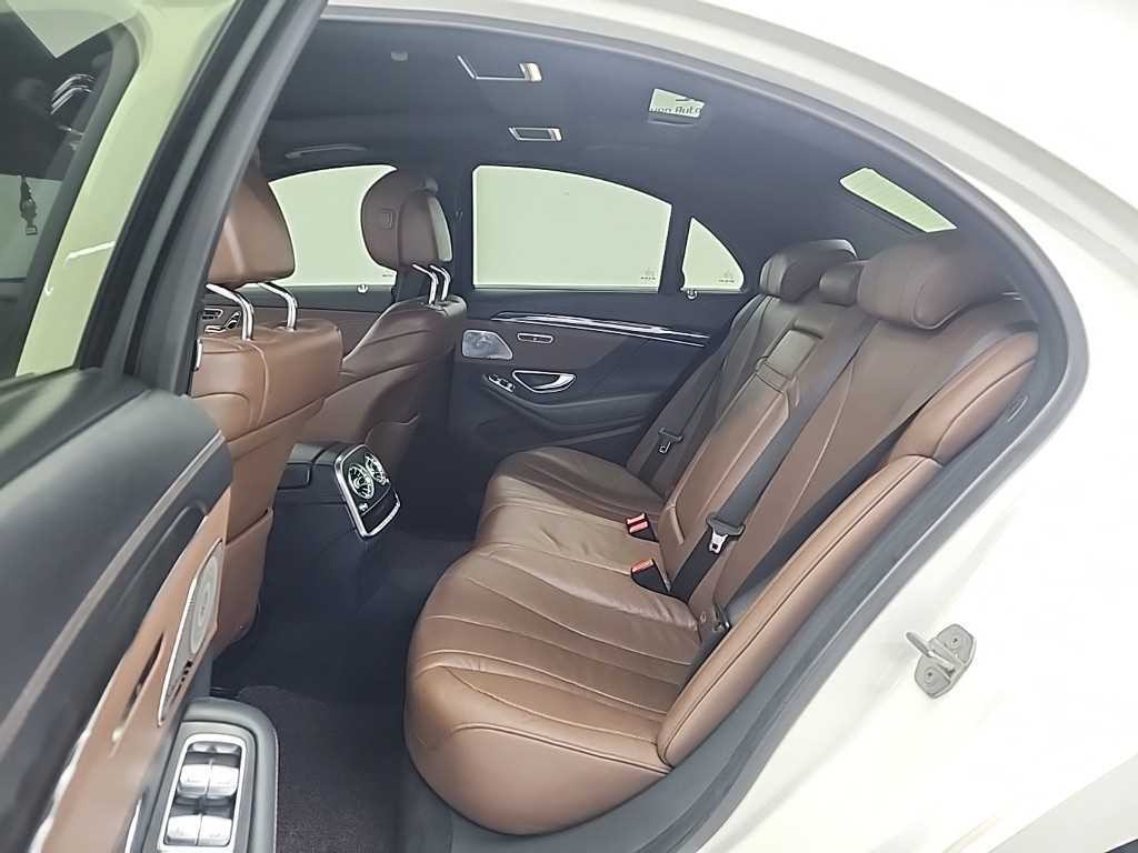 벤츠 S 클래스 S클래스-W222 S 350 d 4MATIC AMG Line 이미지 12