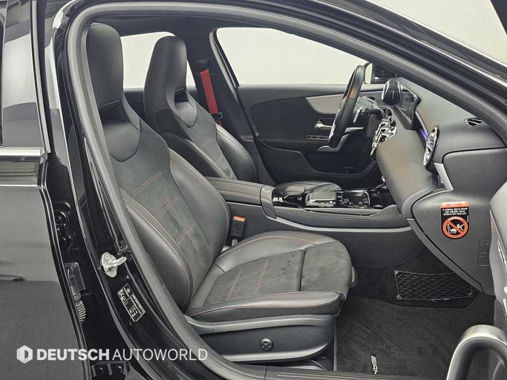 벤츠 A 클래스 A클래스 W177 AMG A45 4MATIC+ 해치백 이미지 10