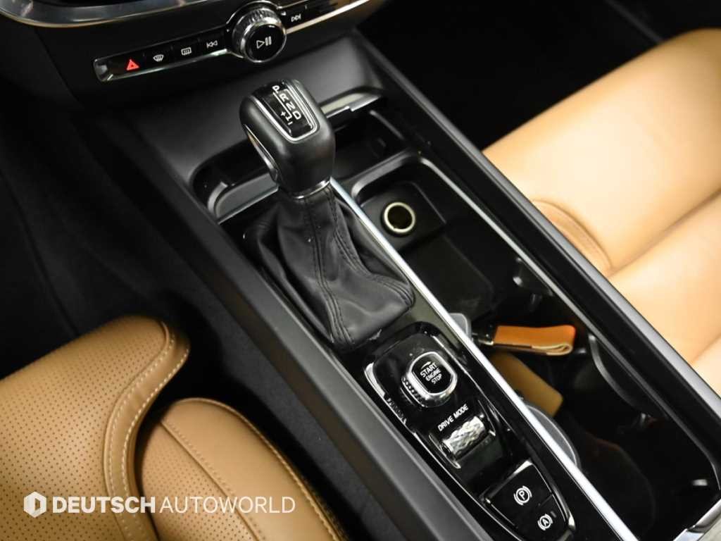 볼보 V60 V60 크로스 컨트리 2세대 2.0 T5 프로 AWD 이미지 9
