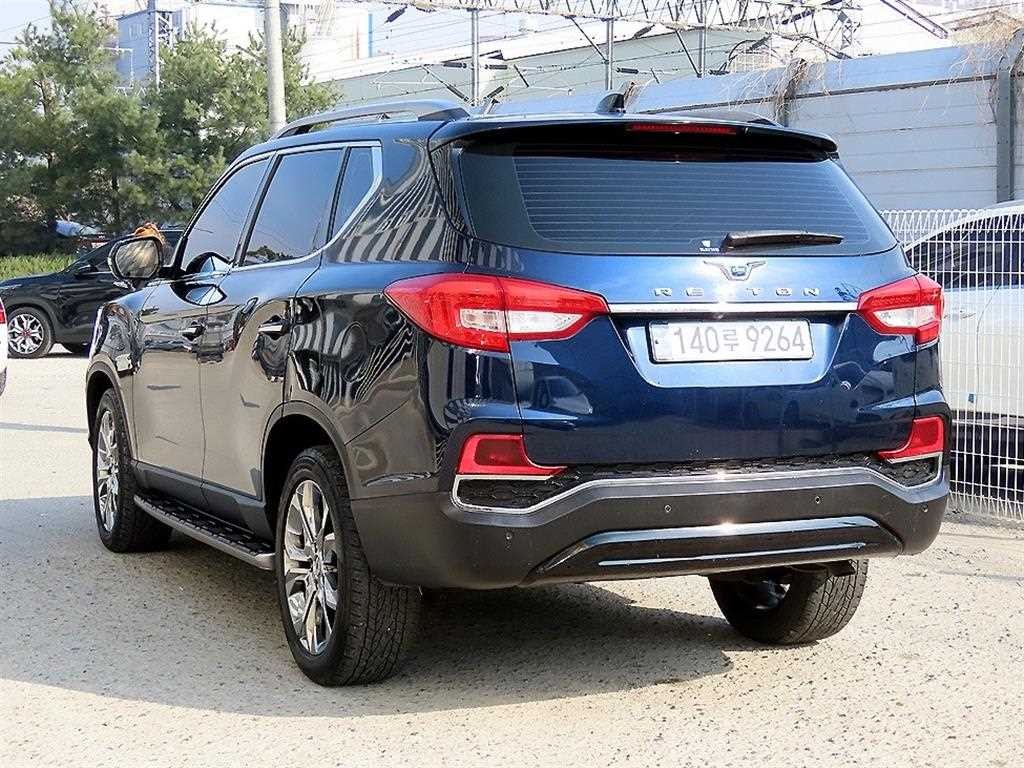 KG모빌리티(쌍용) 렉스턴 G4렉스턴 디젤 2.2 4WD 유라시아 에디션 이미지 3