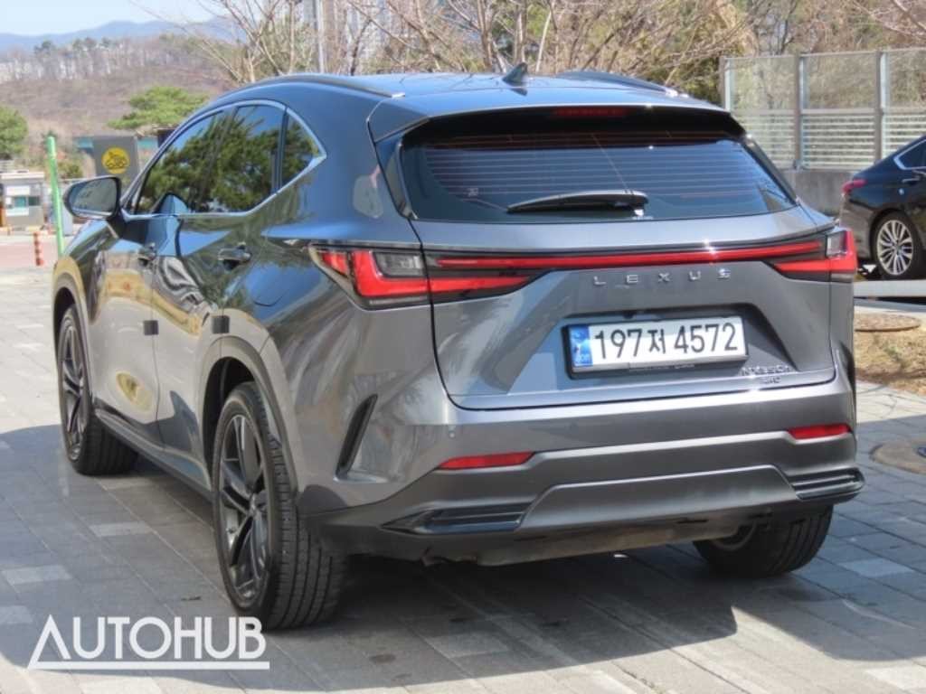 렉서스 NX NX 350h 프리미엄 이미지 4