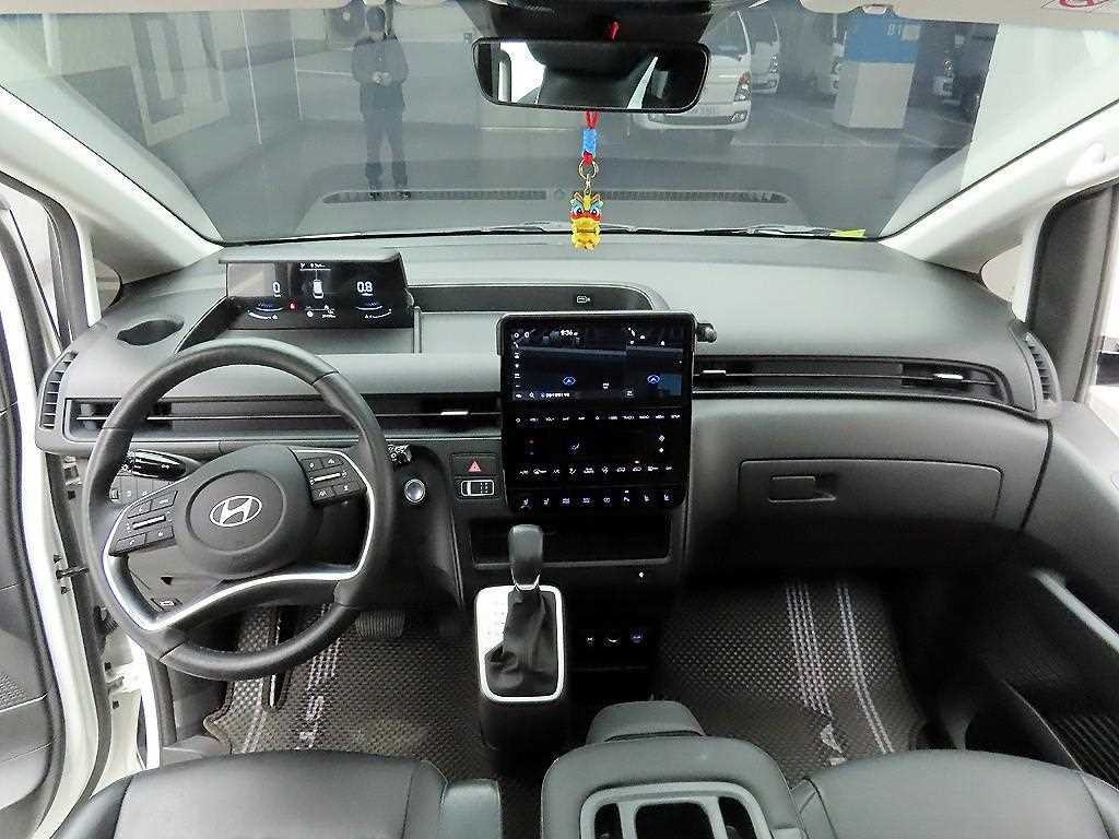 현대 스타리아 2WD 디젤 투어러 모던 9인승 이미지 8