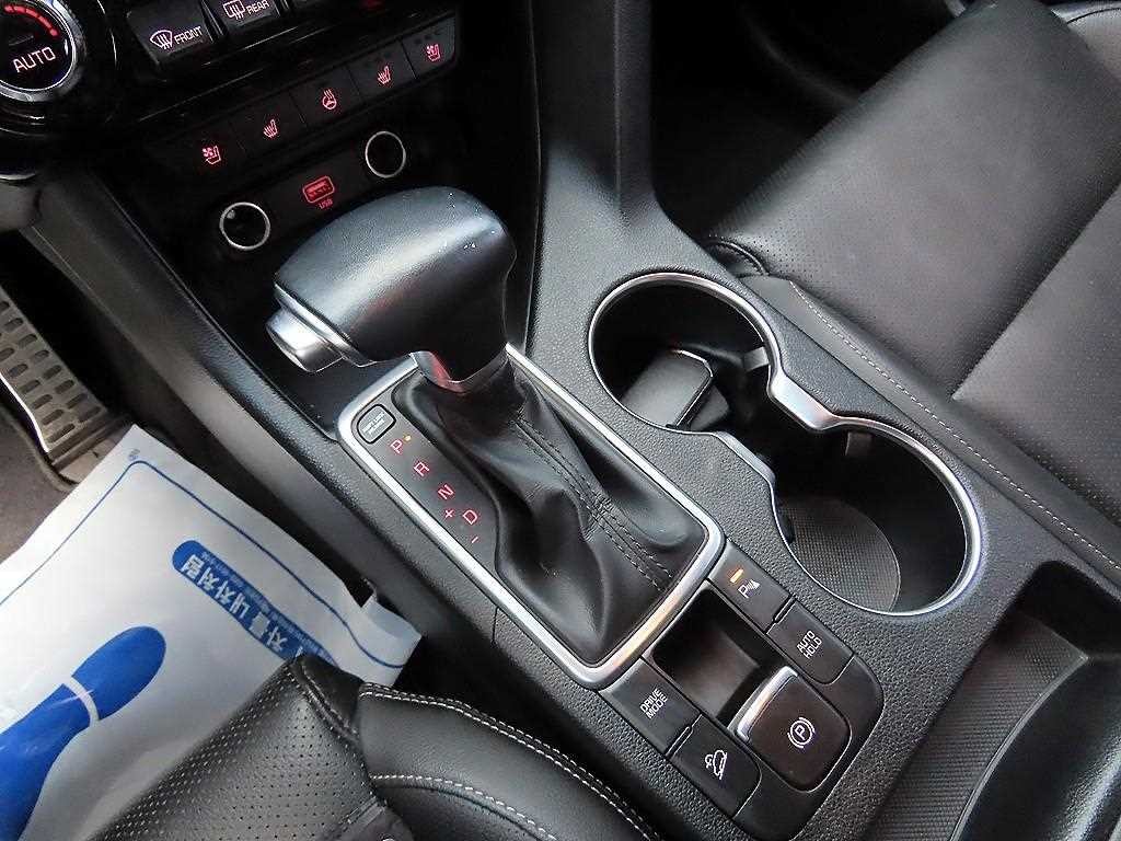 기아 스포티지 스포티지 더 볼드 2.0 디젤 2WD 시그니처 이미지 10