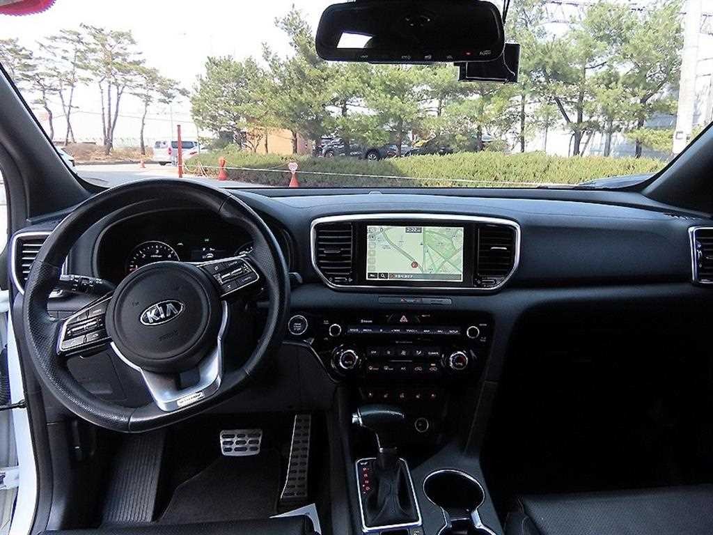 기아 스포티지 스포티지 더 볼드 2.0 디젤 2WD 시그니처 이미지 7