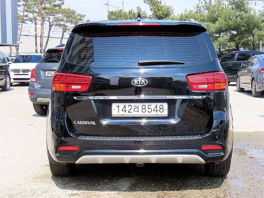 기아 카니발 더 뉴 카니발 디젤 9인승 노블레스 이미지 4