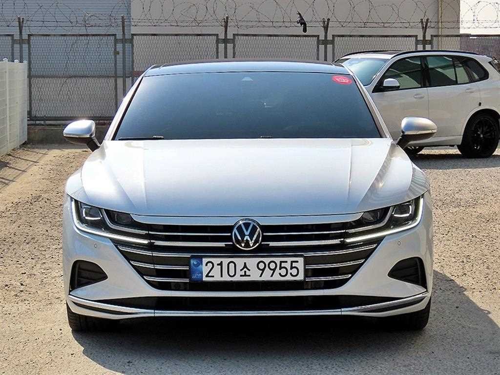 폭스바겐 아테온 2.0 TDI 프레스티지 이미지 1
