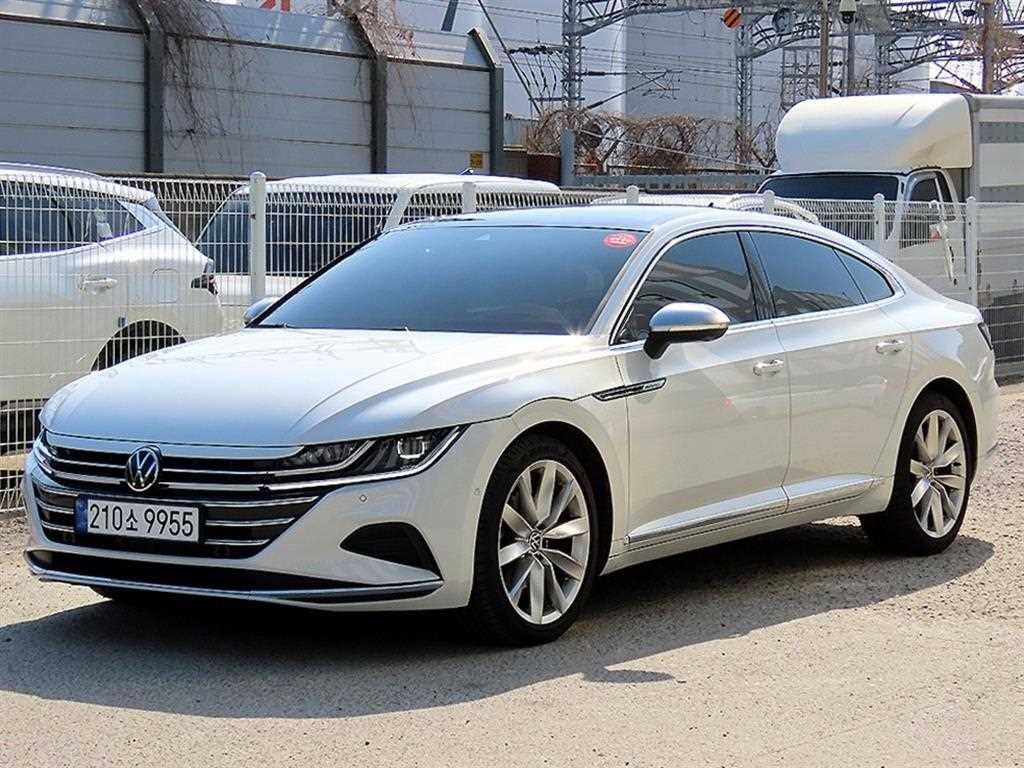 폭스바겐 아테온 2.0 TDI 프레스티지 이미지 2
