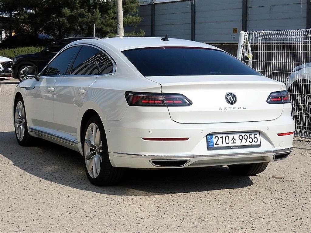 폭스바겐 아테온 2.0 TDI 프레스티지 이미지 3