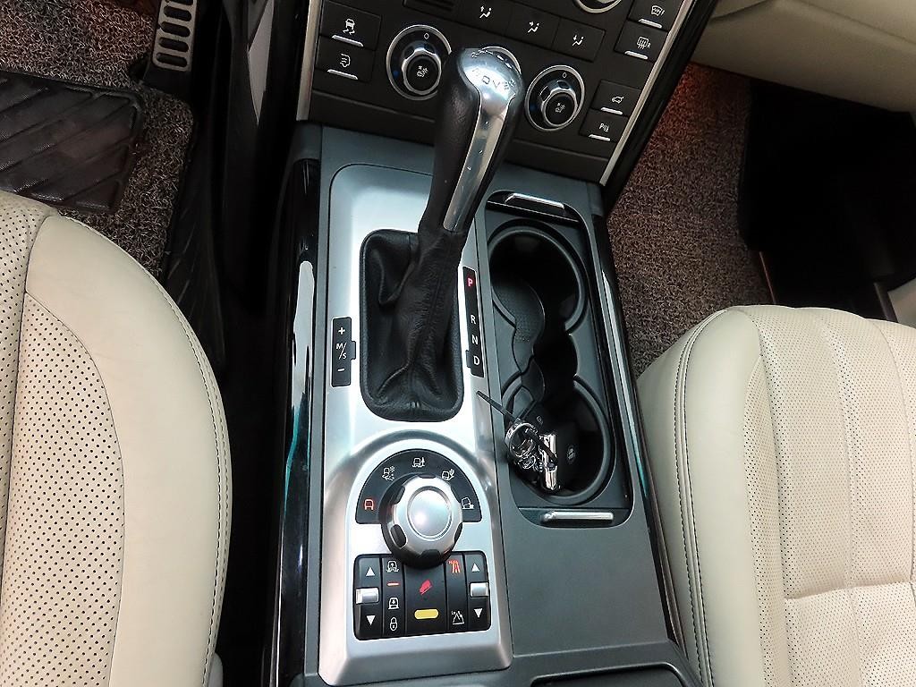 랜드로버 레인지로버 V8 5.0 SUPERCHARGED 이미지 10