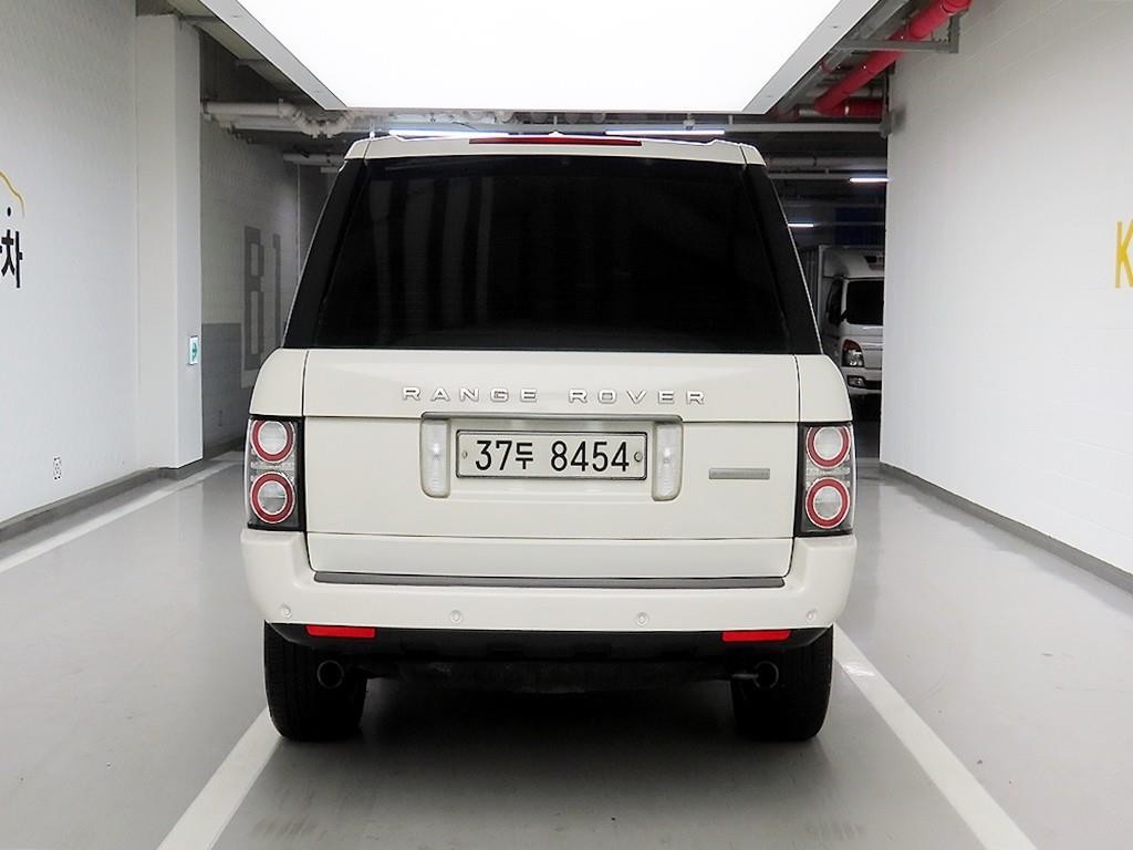 랜드로버 레인지로버 V8 5.0 SUPERCHARGED 이미지 3