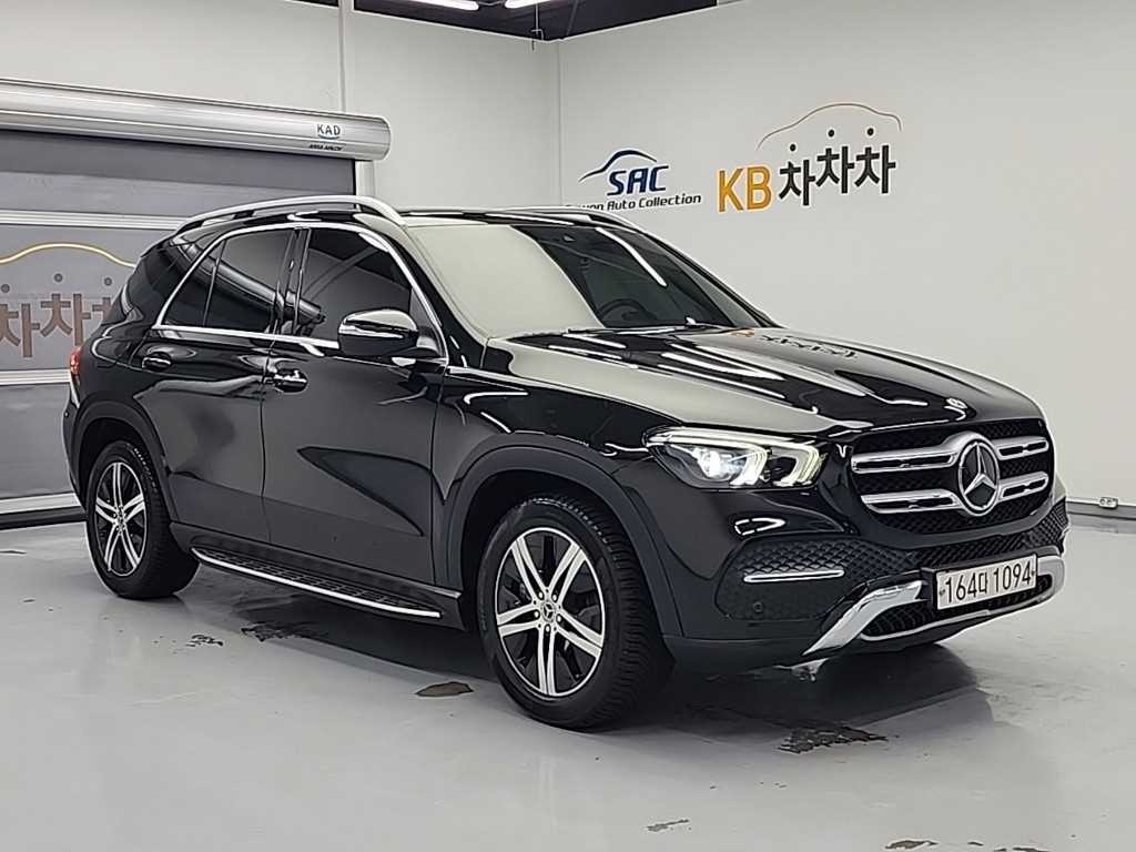 벤츠 GLE 클래스 GLE 클래스 W167 GLE 300d 4MATIC 이미지 4