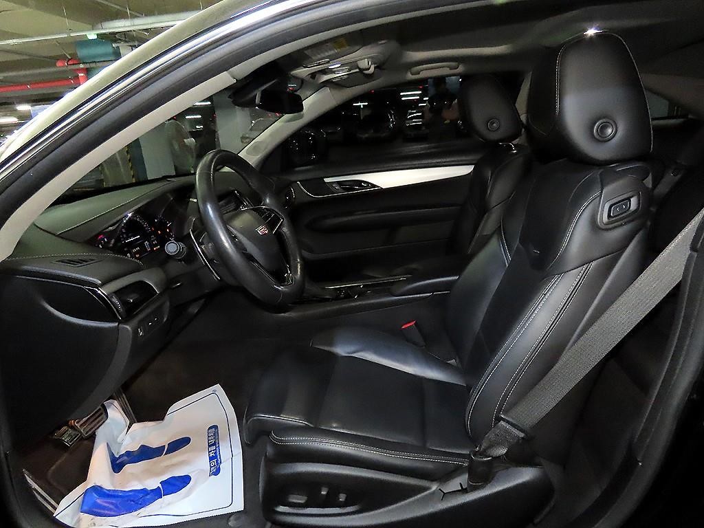 캐딜락 ATS 2.0 쿠페 2WD 이미지 6